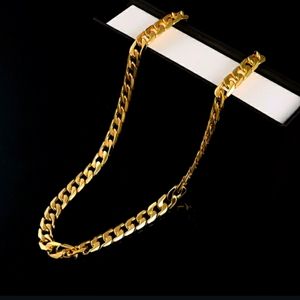 Cuban chain 14k solid gold 18"
